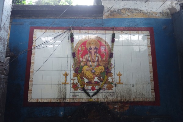 Arulmigu Manakula Vinayagar Temple - Ganesh 